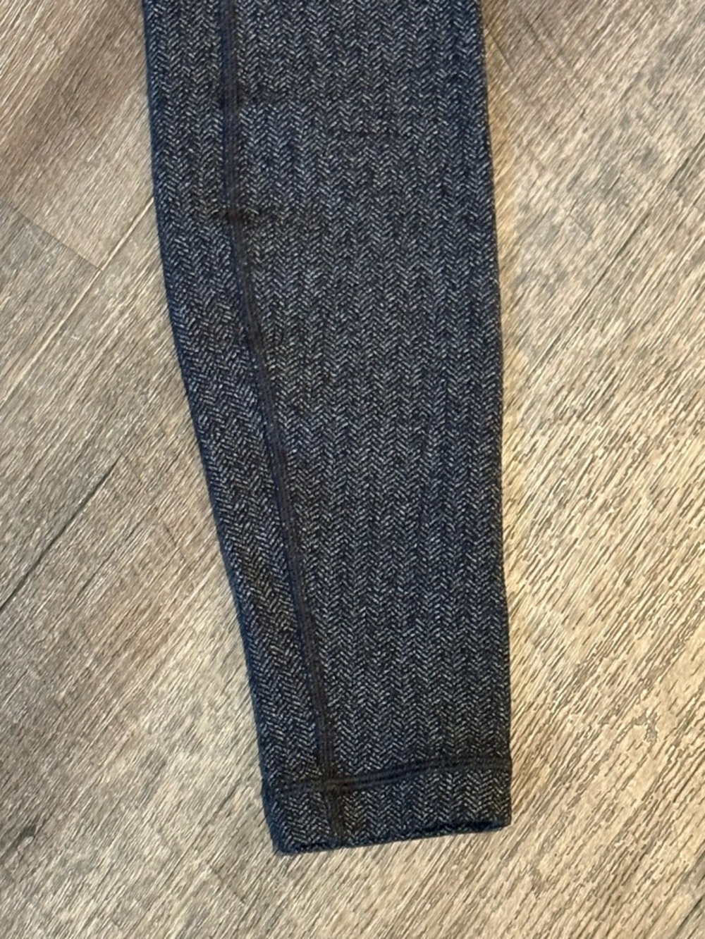 Lululemon Active Leggings Bundle (4) - Picture 6 of 12